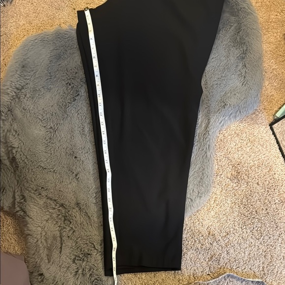 Elegant Black Women's Pants - Picture 8 of 9